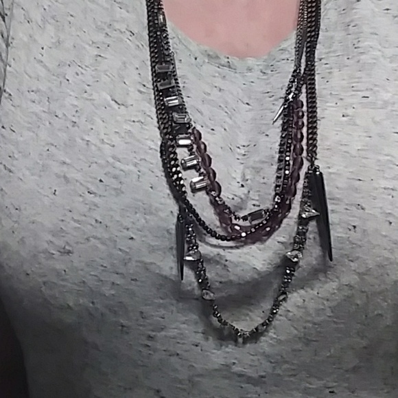 Multiple strand necklace - Picture 2 of 2
